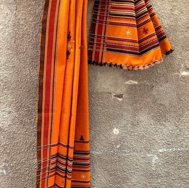 Buy Chomak Shawl - Handicrafts of Kutch